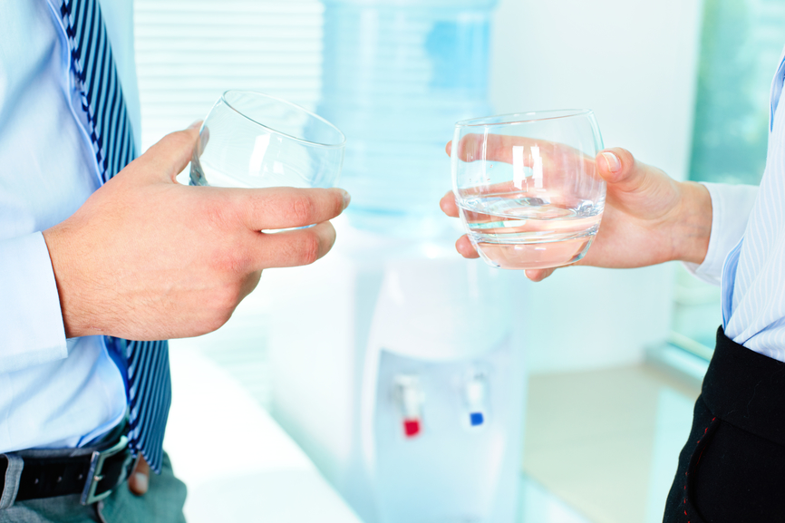 Поставка питьевой воды в офис – забота о здоровье профессионального коллектива.